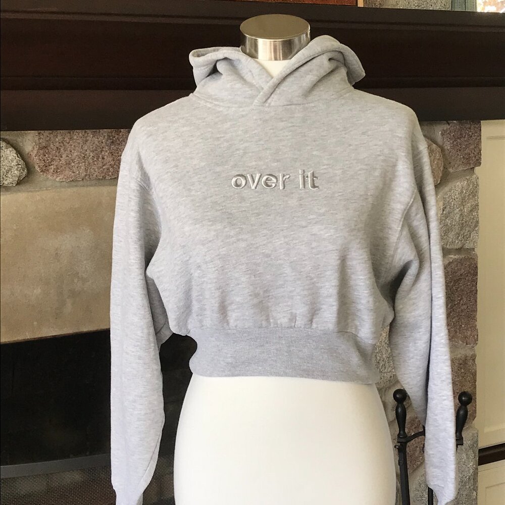 'SWS Active' Light Gray Pullover Cropped Hoodie - Size Small